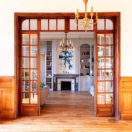Chateau *