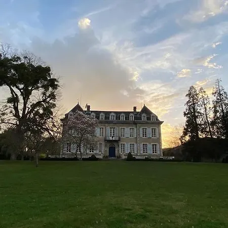 Chateau * Rieucaze